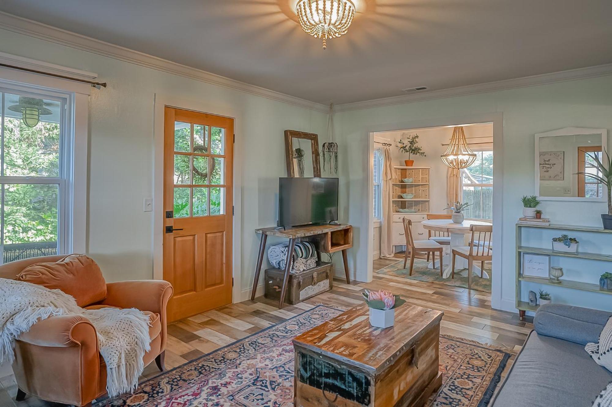 Urban Nest Cottage - Book Now! Beaufort Kültér fotó